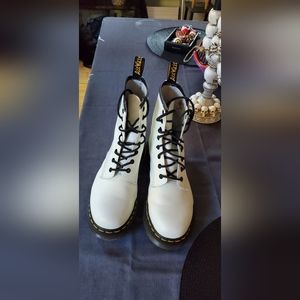 Dr Martens, white, women's 9